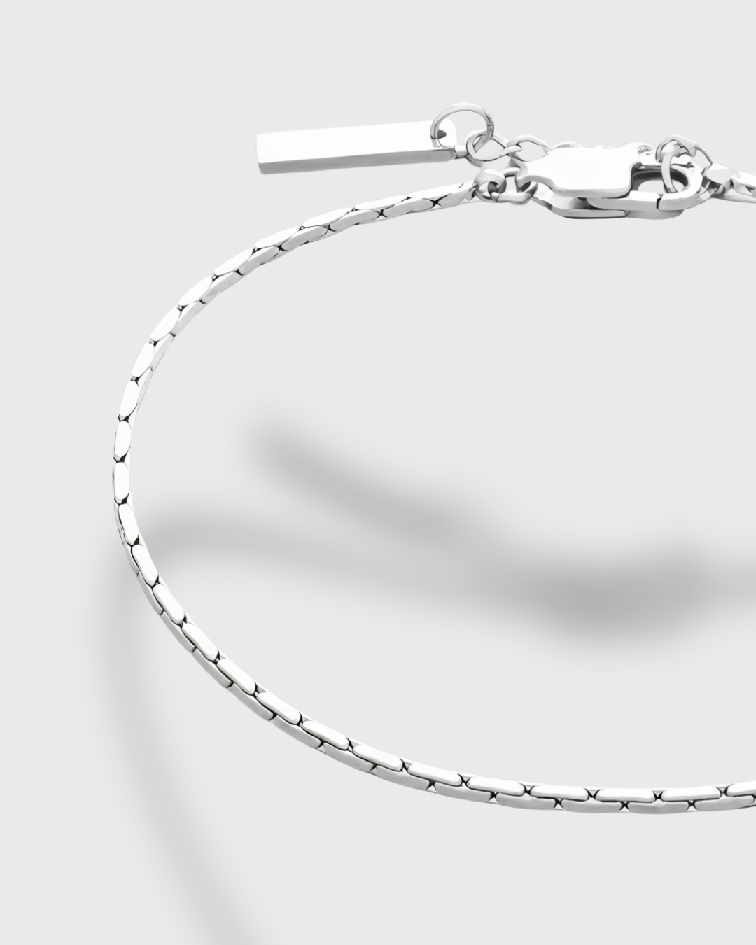 CARDIERO – WIRE BRACELET