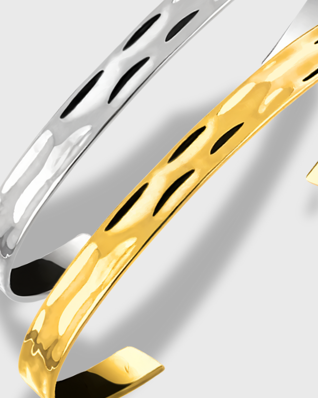 CARDIERO – TEXTURED CUFF
