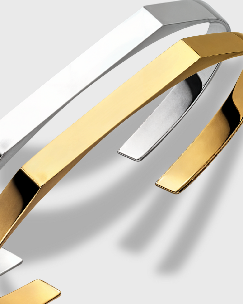 CARDIERO – SIGNET CUFF