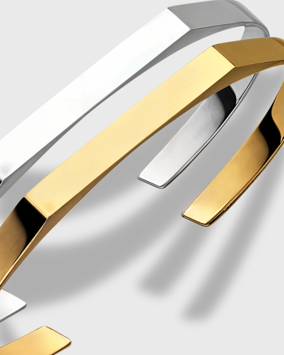 CARDIERO – SIGNET CUFF