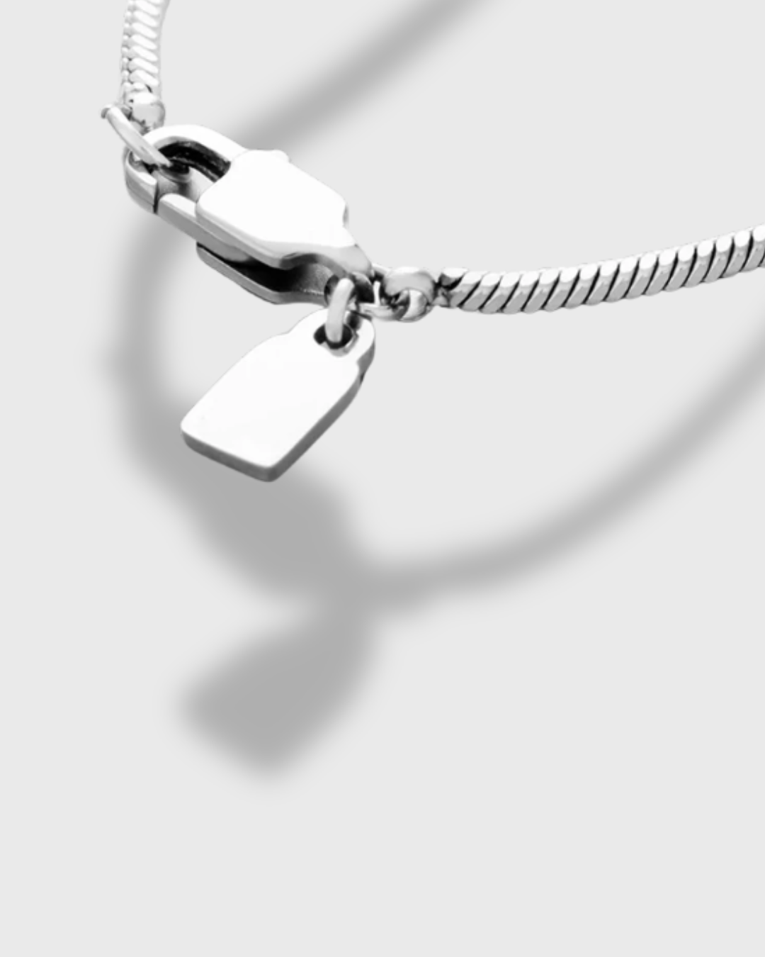CARDIERO – SQUARE CHAIN