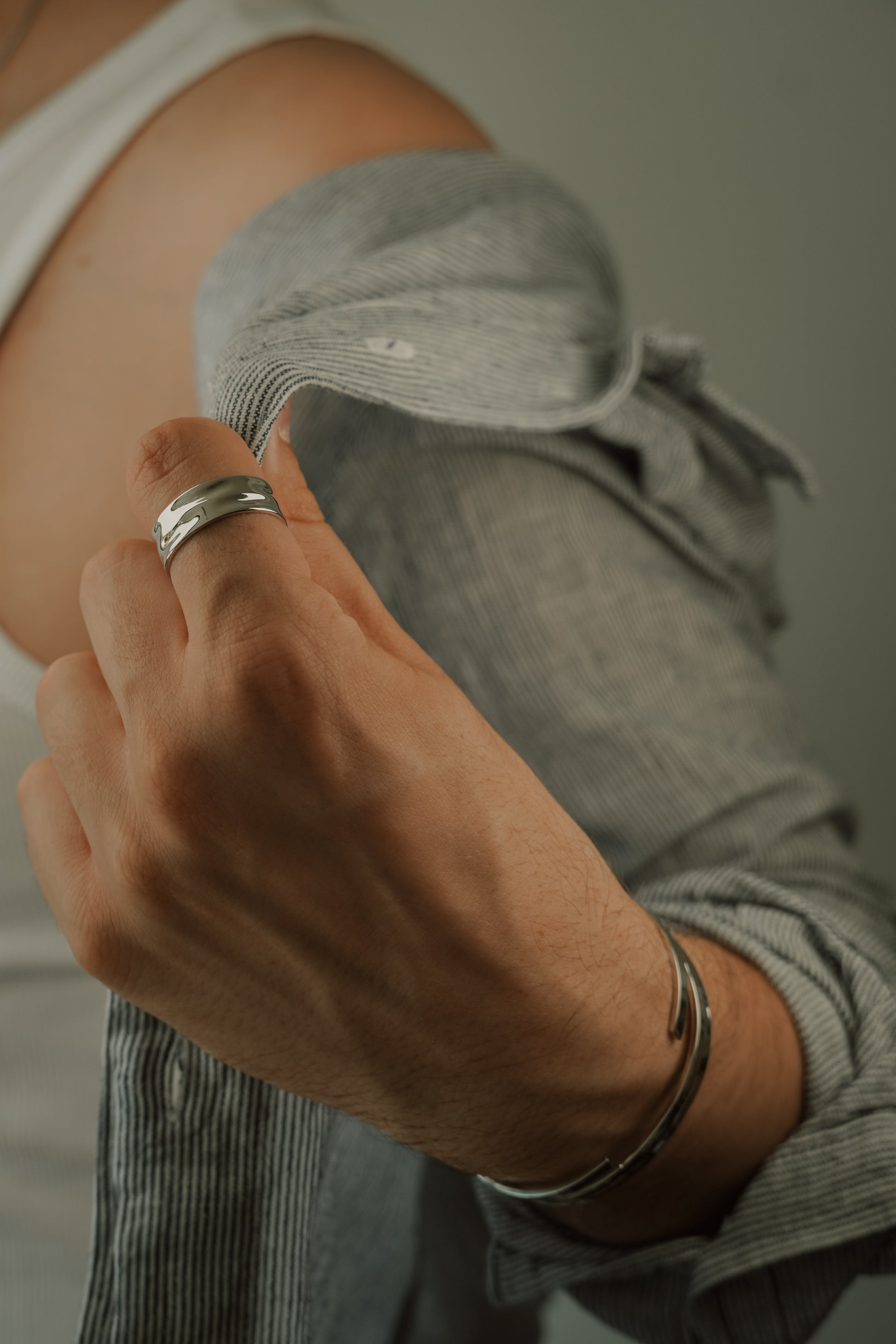 CARDIERO - TEXTURED RING